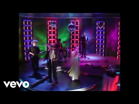 Frankie Goes To Hollywood - Welcome To The Pleasuredome (Live on Wogan / 1985)