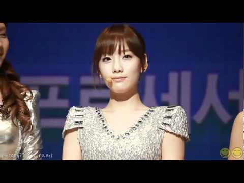 [Fancam] 110118 Taeyeon - Smile@ Intel 記者會