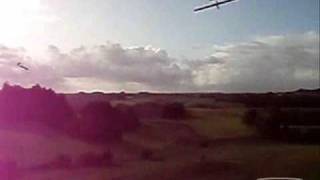 preview picture of video '3 Mid Air Collisions, Rc Fox vs. Swift, slopeflying'
