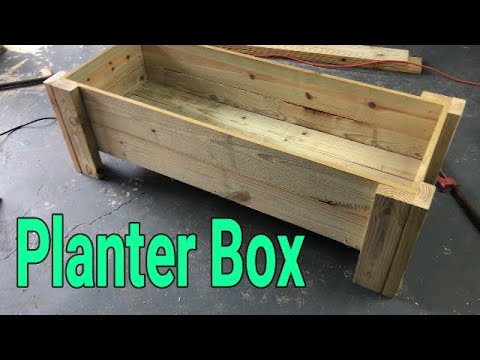 How to build a simple wood planter box