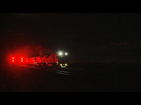 SCT MP9 & PM9 Night Cross At Gheringhap - PoathTV Australian Trains & Railways
