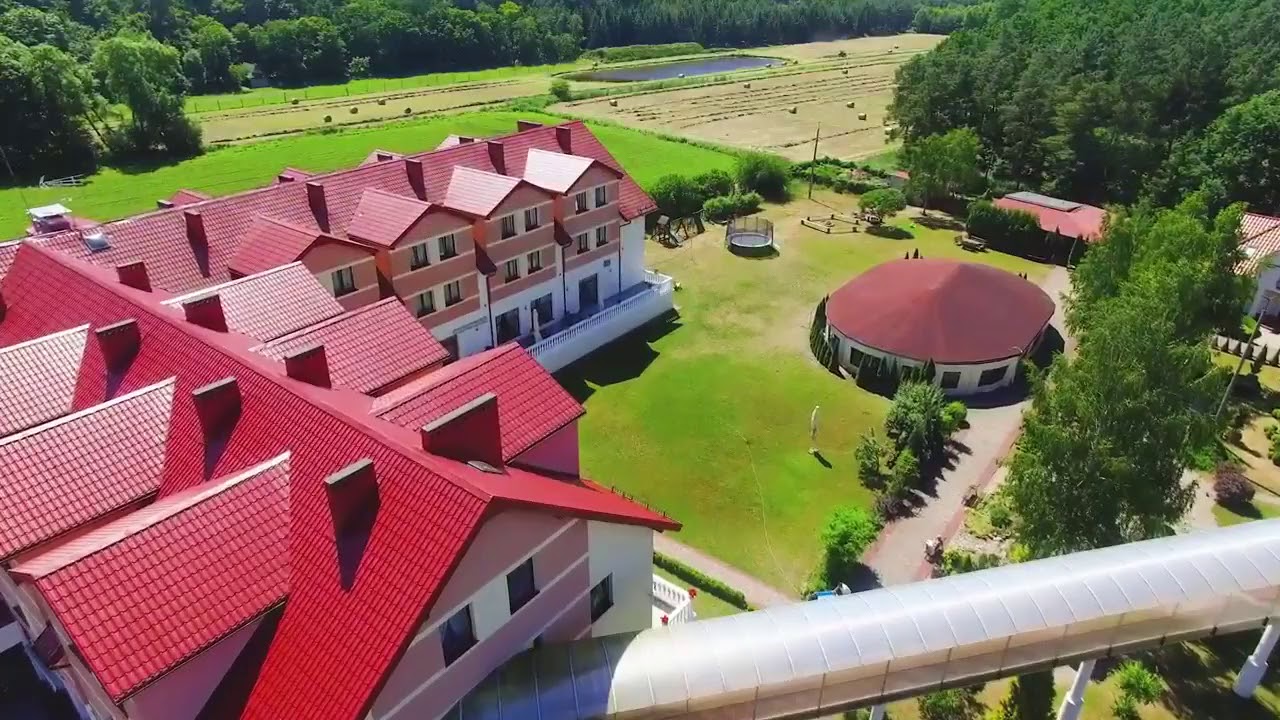 hotel *** - Hotel Monet & Rubbens - wideo