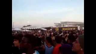 Bring Me The Horizon - The House Of Wolves (Circles Pit) (Vans Warped Tour 2013)