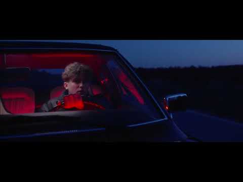 The Curly Simon - VONKU PADÁŠ |Official Video|