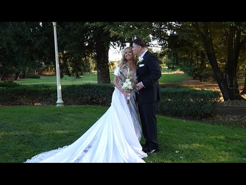 The Pros Weddings video.