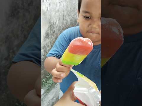 AKSA MAKES ICE CREAM #shorts