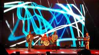 Todd Rundgren&#39;s Utopia 2018 &quot;Trapped&quot; Seattle, WA Moore Theater 6.1.18