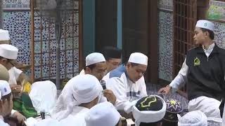 Download lagu قصيدة تفيض عيوني بالدموع السواكب.  Qosidah Tafidhu uyuni mp3