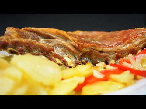 Churrasco de lechal con patatas panadera | Javier Romero