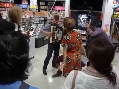 Barbarella's Bang Bang (live) @ Tower Records Yaesu Tokyo Japan 29 July 2014