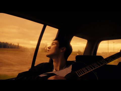 Goody Grace - Numb (Official Music Video)