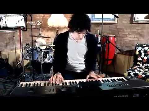 Pa3X de KORG por Marco Parisi.