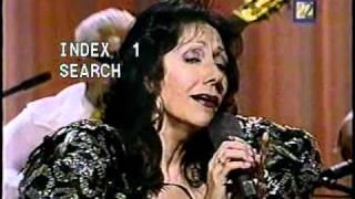 Dalia Inés canta Mi destino fue quererte.mpg