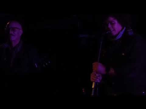 2019-10-22 Jake Clemons - Intro: Love'll Never Change