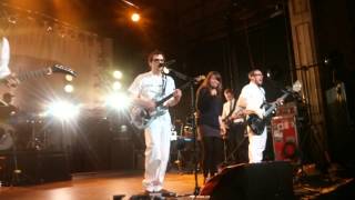 Weezer w/ Frances Quinlan of Hop Along  &quot;Go Away&quot;