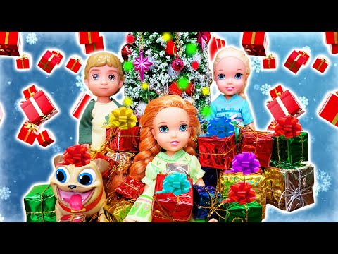 🎅🎅CHRISTMAS 2019! Elsa and Anna and Kristoff Toddlers Celebrate Christmas with family.