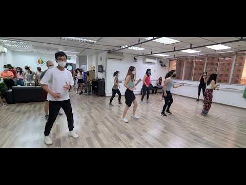 Bachata Singapore solo shines demo to Dani J Ft. Jose De Rico - Desnúdate