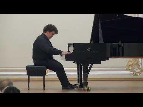 C. Saint-Saëns - F. Liszt - V. Horowitz: Danse macabre