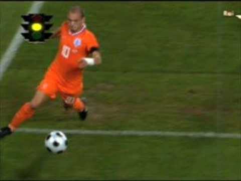 Olanda - Russia, la moviola di Tombolini