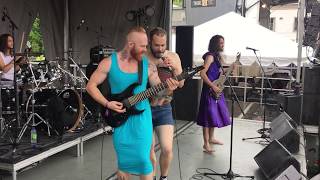 Ta Mère - La Dame en Bleu/Pleurs dans la Pluie (Live @ Montebello Rockfest)