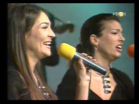 Sestre Trmcic - Svu Noc Mi Bilbil Prepeva