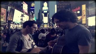 Snow Patrol sing &quot;New York&quot; in Times Square