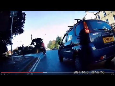 Attempted left hook in the school run by reg: SH55 RPZ