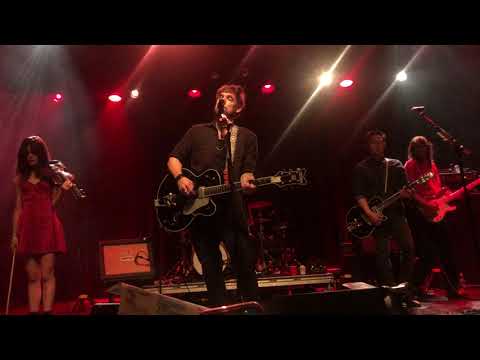 Strange Girl - The Airborne Toxic Event