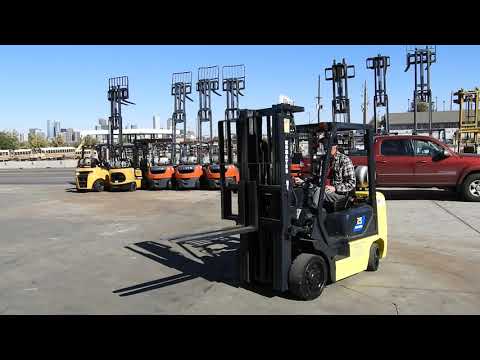 #D20949 Nice 2005 Komatsu FG25ST-14, 5,000lb capacity, Cushion Tire forklift