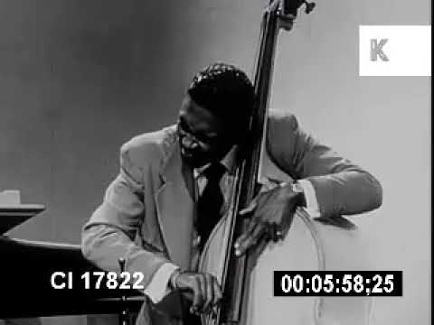 Lionel Hampton Playing Vibraphone With Band, Jam Session, 1940s USA