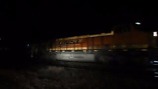 preview picture of video 'BNSF Locomotive Leads Power Move In Lakeland Florida'