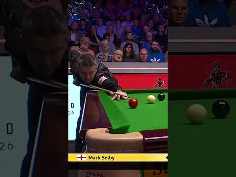 “A sign of fury!” 😡 Mark Selby can’t hide his frustration after this miss on a red! 😳