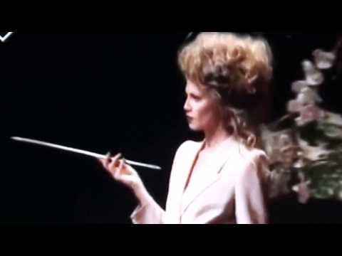 From Youtube   Torrente   Autumn Winter   1998  1999  by Fashion TV