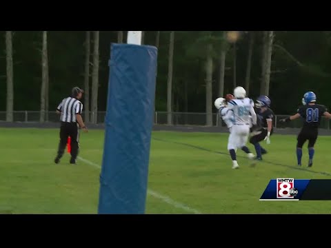 Telstar football team stays unbeaten