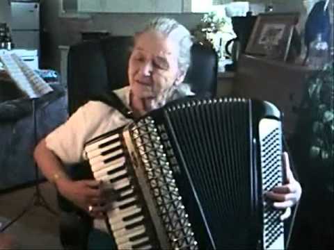 nozie - 164 - La Golondrina on accordeon