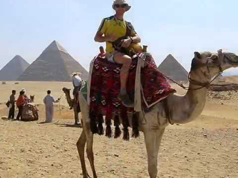 Camel ride Giza plateau RamsesTours