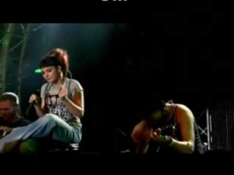 Ewa farna - Boží mlejny melou