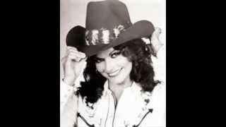 Jeannie C Riley  - The Artist