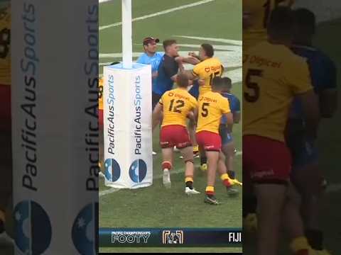 Pacific Championship Grand Final fight between Fiji Bati & the PNG Kumuls.... #pngkumuls #fijibati