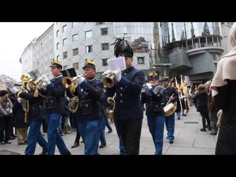 2016_11_27 Vienna 4 Zug