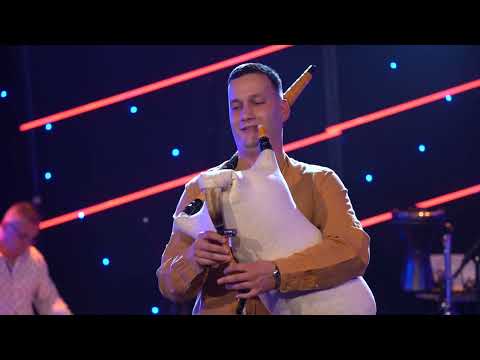 Petar Angelevski i Grupa Molika - Vesela gajda (Art Studio Production Live TV Show)