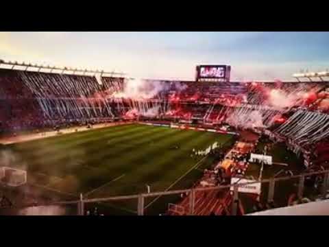 "La mejor hinchada del mundo!" Barra: Los Borrachos del Tablón • Club: River Plate