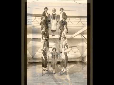 Whoopee Stomp - Mills Musical Clowns (Irving Mills/Ben Pollack) w. Benny Goodman - Perfect 15096