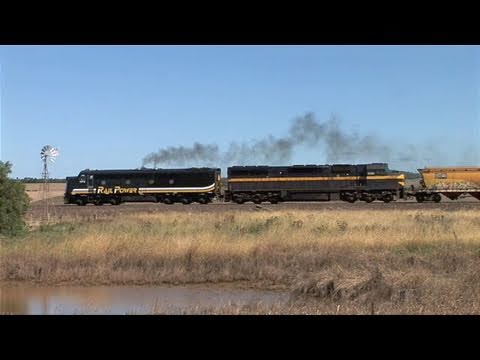 Grain Train Departs Maroona  Sat 05/03/11