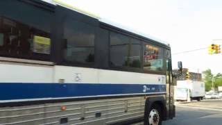MTA Bus Special: Glen Oaks bound D4500 2930(ex-NYBS) QM5 Super Exp at Parsons Blvd/Union Tpk