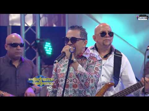 Nuevesita de caja (En Vivo) - Los Hermanos Rosario