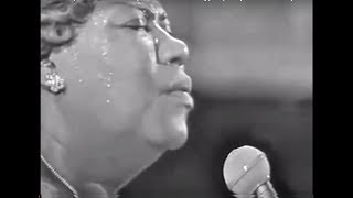 This Train (is bound for Glory) / Sister Rosetta Tharpe (Live performance)