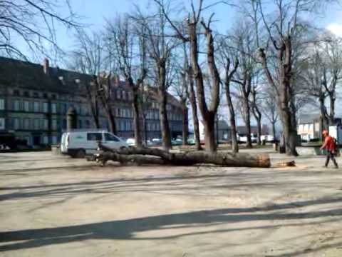 Saint-Flour Allées Pompidou