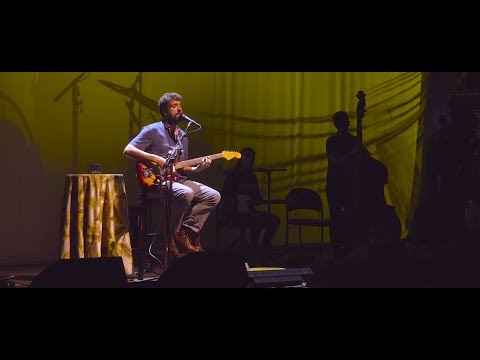 Miguel Araújo | Meio Conto (Ao Vivo no Coliseu do Porto 04.11.2017) | OFICIAL