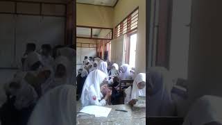 preview picture of video 'Sosialisasi di SMPN 3 CAWAS'